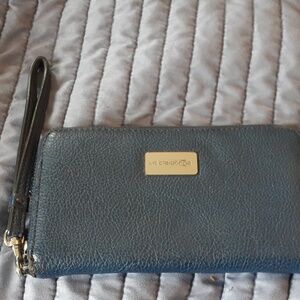 Liz Claiborne wallet